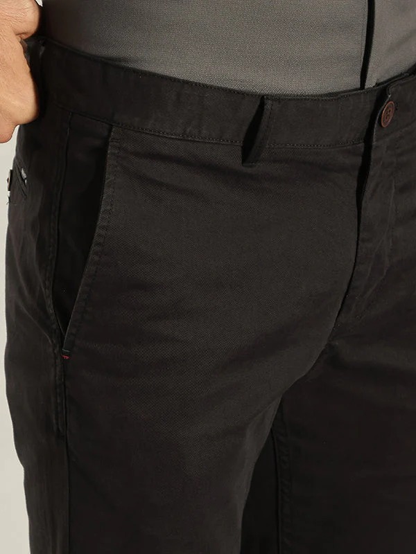 Indian Terrain Men's Slim Fit Solid Black Trousers